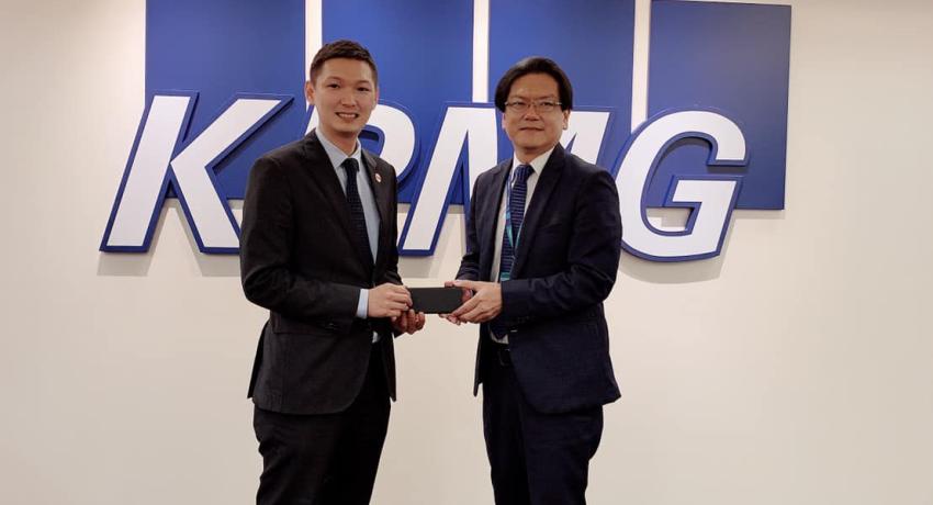世青與KPMG合作計畫「創新創業 X 回台佈局三部曲」遞交成品於台灣台北