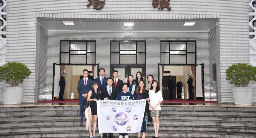 世青拜會立法委員溫玉霞，及邱委員臣遠